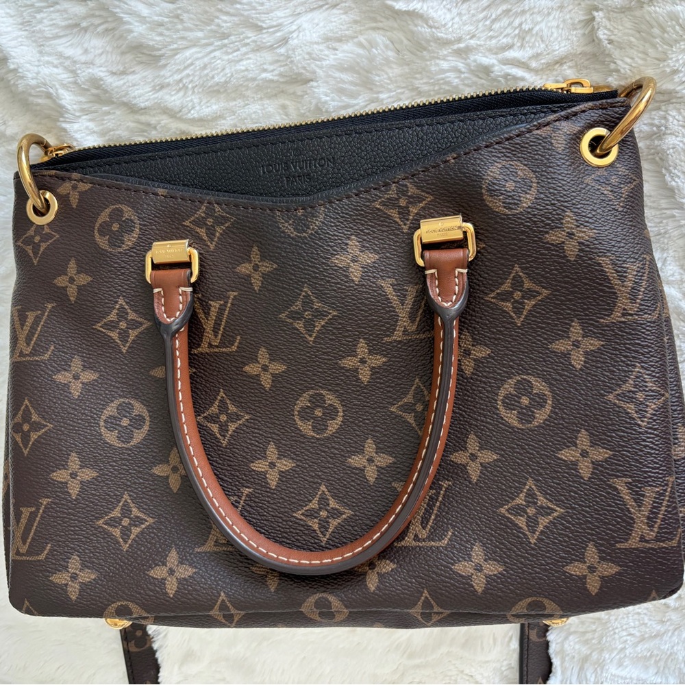 LOUIS VUITTON Monogram Pallas BB Mono Noir M41218 LIKE NEW!!!